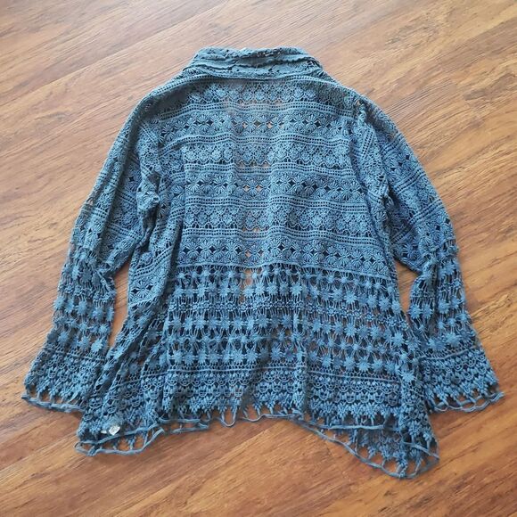 Johnny Was Blue Chic Trendy Floral Crochet Knit Boho Feminine Cardigan Size M - Picture 8 of 8